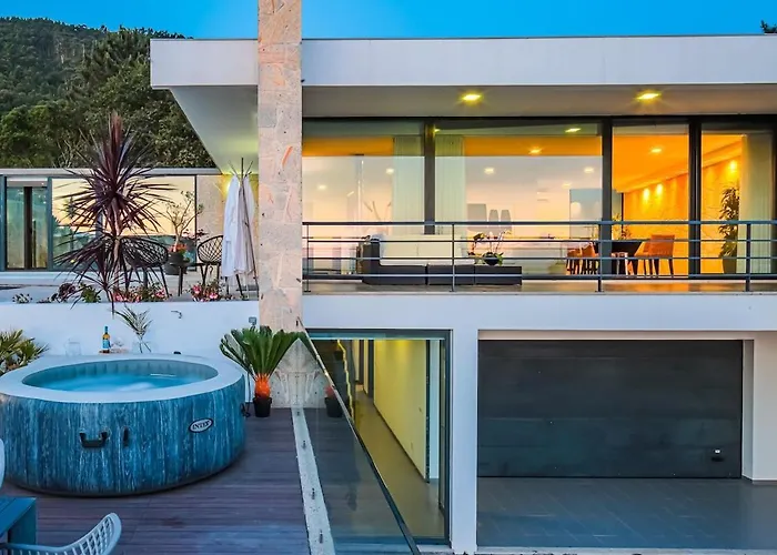 Portugal Active Sunset Villa