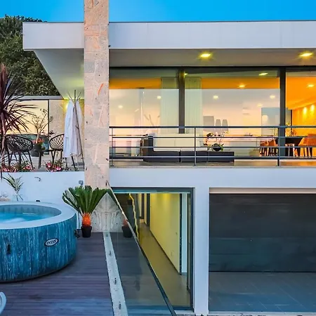 Portugal Active Sunset Villa